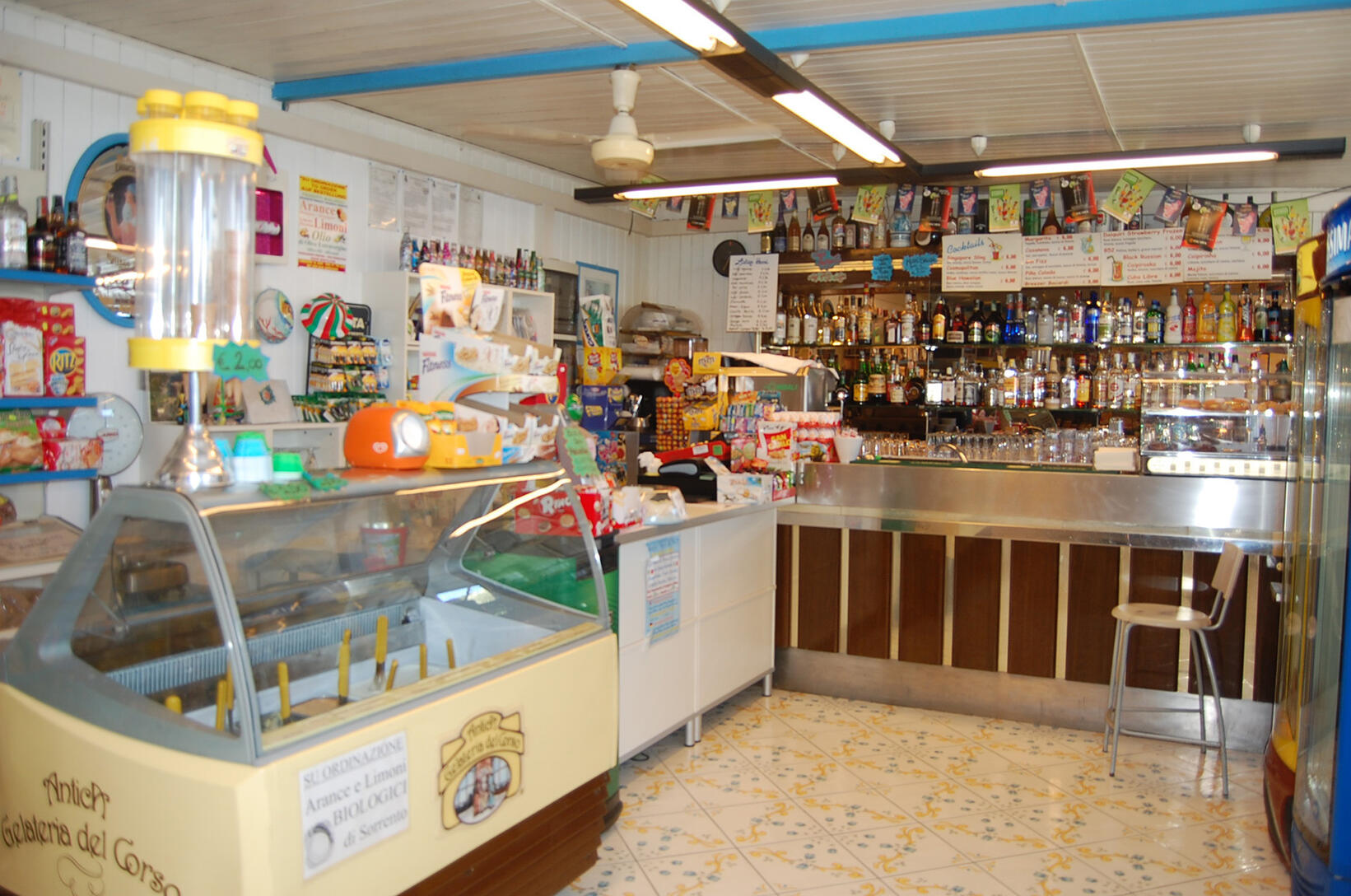 Mini market- Bar